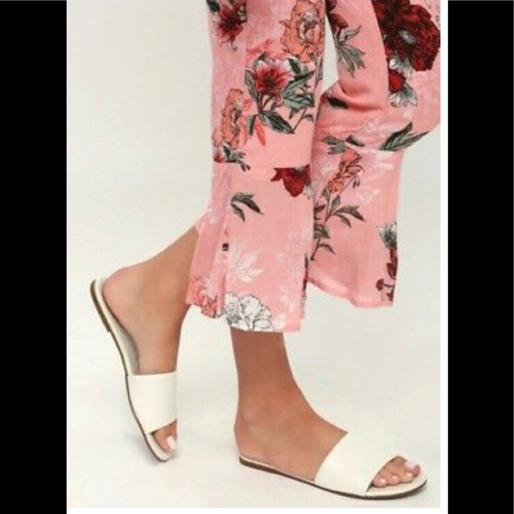 *SOLD* 2for$24 Lulus Tara Off White Nappa Leather Slide Sandals